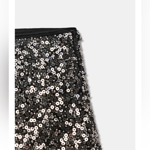 Zara SEQUIN MINI SHORTS - Picture 6 of 14